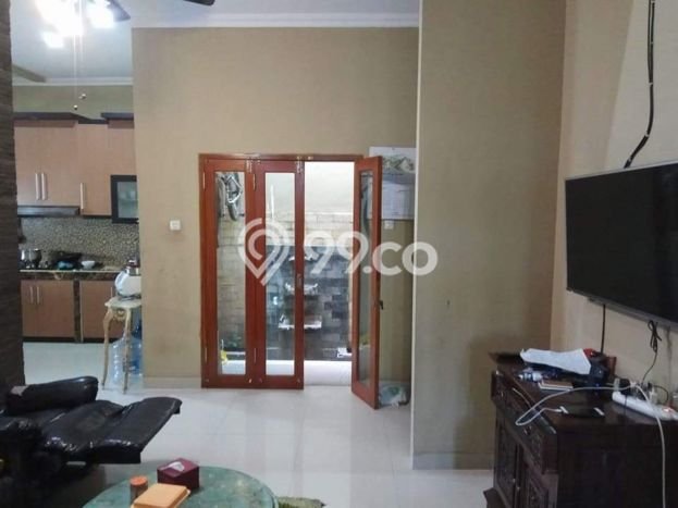 Rumah Luas Asri 4 KT Siap Pakai di harapan indah Bekasi Rumah Luas Asri 4 KT Siap Pakai di harapan indah Bekasi