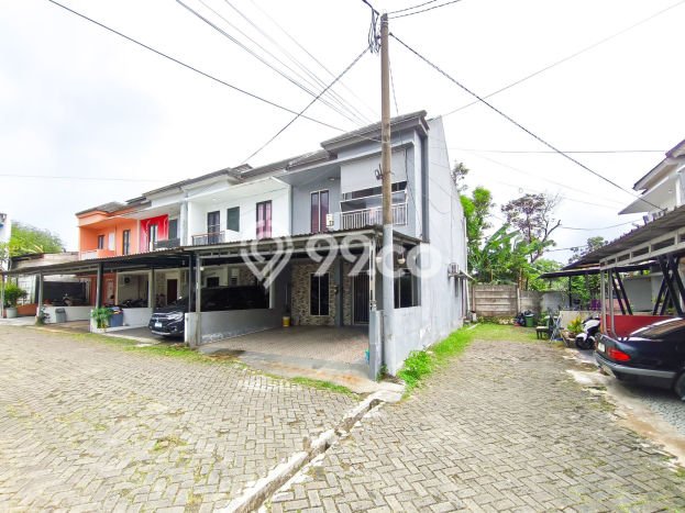Jual Rumah Strategis Bagus Punya 5 KT di Pamulang Tangerang Selatan SHM Jual Rumah Strategis Bagus Punya 5 KT di Pamulang Tangerang Selatan SHM