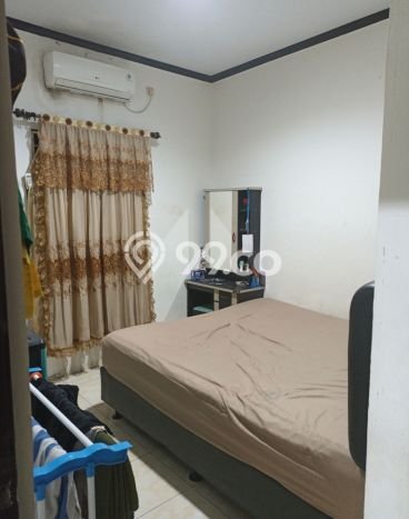 Jual Rumah Strategis Bagus Punya 5 KT di Pamulang Tangerang Selatan SHM Jual Rumah Strategis Bagus Punya 5 KT di Pamulang Tangerang Selatan SHM