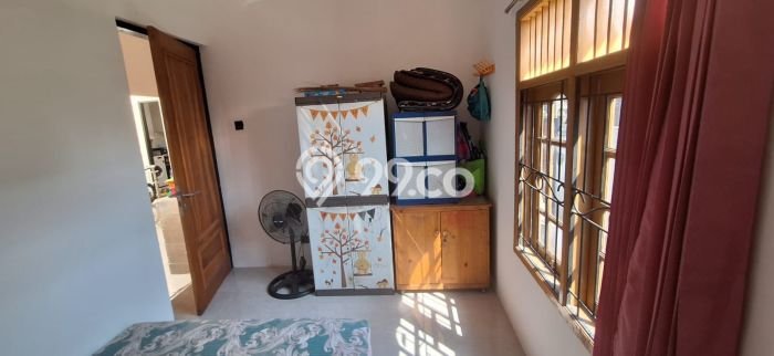 Rumah Modern Cantik 2 Kamar Siap Huni di Pancoran Mas Rumah Modern Cantik 2 Kamar Siap Huni di Pancoran Mas