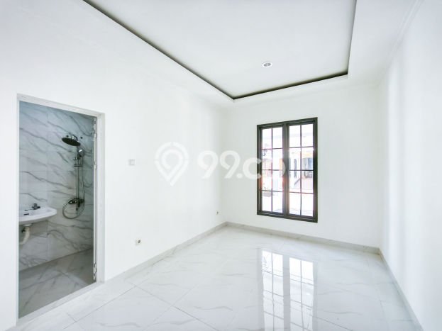 For Sale Rumah 5 Kamar Lokasi Strategis Nyaman dan Strategis di Gunung Putri For Sale Rumah 5 Kamar Lokasi Strategis Nyaman dan Strategis di Gunung Putri
