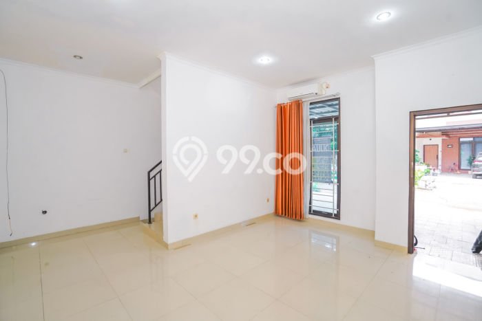 Dijual Rumah 2 Kamar Lokasi Strategis Bagus dan Strategis di Cimanggis Dijual Rumah 2 Kamar Lokasi Strategis Bagus dan Strategis di Cimanggis