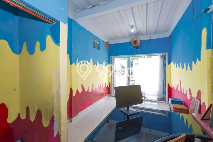 Hunian Elit LB 160m2 Siap Pakai Desain Elegan di Citayam, Depok Hunian Elit LB 160m2 Siap Pakai Desain Elegan di Citayam, Depok