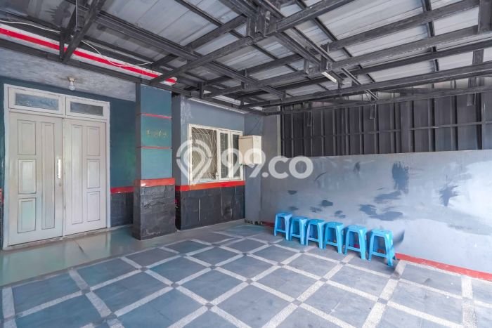 Hunian Elit LB 160m2 Siap Pakai Desain Elegan di Citayam, Depok Hunian Elit LB 160m2 Siap Pakai Desain Elegan di Citayam, Depok