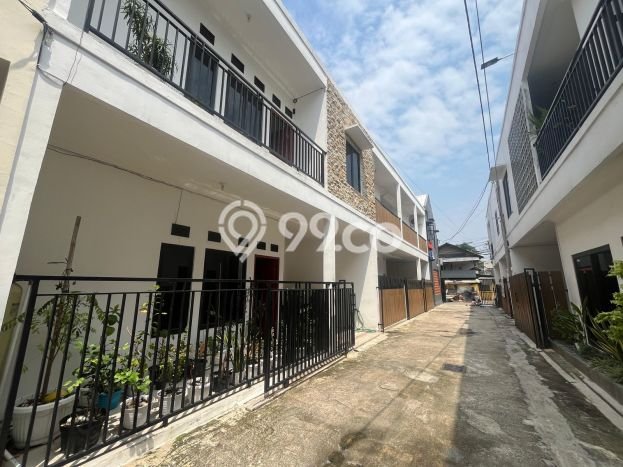Rumah Modern Minimalis 3 KT Bisa Langsung Pindah di Duren Sawit Rumah Modern Minimalis 3 KT Bisa Langsung Pindah di Duren Sawit
