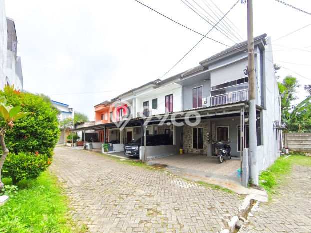 Jual Rumah Strategis Bagus Punya 5 KT di Pamulang Tangerang Selatan SHM Jual Rumah Strategis Bagus Punya 5 KT di Pamulang Tangerang Selatan SHM