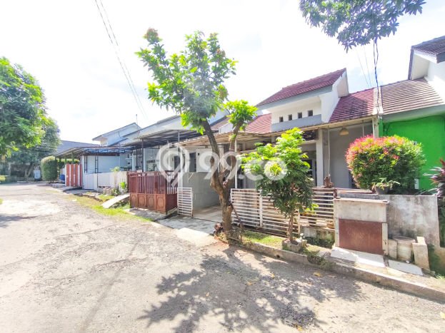 Dijual Rumah Eksklusif 2 KT di Bojong Sari, Depok Dijual Rumah Eksklusif 2 KT di Bojong Sari, Depok