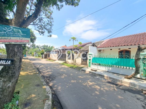Dijual Cepat Rumah Bagus Siap Huni LB 160m2 di Pamulang, Tangerang Selatan Dijual Cepat Rumah Bagus Siap Huni LB 160m2 di Pamulang, Tangerang Selatan