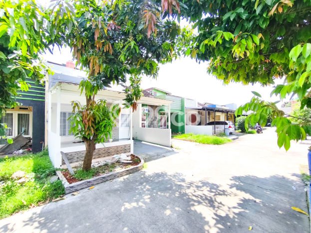 Jual Rumah Harga Miring Sepatan Timur Punya 2 Kamar & LT 72m2 Jual Rumah Harga Miring Sepatan Timur Punya 2 Kamar & LT 72m2