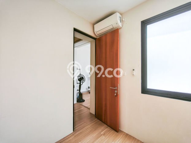 Ready to Use! Luxury House LT 105m2 Desain Modern di Sentul City Ready to Use! Luxury House LT 105m2 Desain Modern di Sentul City