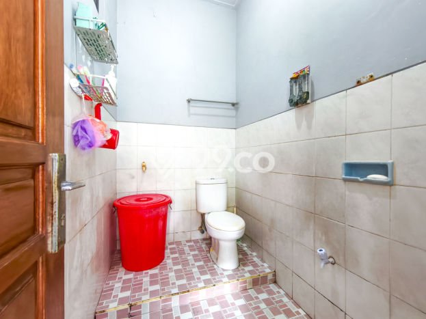 Rumah Elit Modern Siap Huni di Meruya Jakarta Barat Rumah Elit Modern Siap Huni di Meruya Jakarta Barat