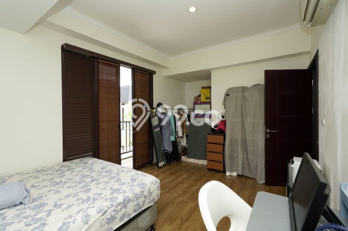For Sale Hunian Rumah Terawat 4 KT di Grand Wisata, Bekasi For Sale Hunian Rumah Terawat 4 KT di Grand Wisata, Bekasi