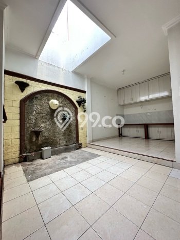 For Sale Hunian Rumah Terawat 3 Kamar di BSD Nusaloka, Tangerang For Sale Hunian Rumah Terawat 3 Kamar di BSD Nusaloka, Tangerang
