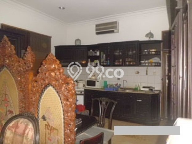 Hunian Elit LB 750m2 Siap Pakai Desain Elegan di Puri Indah, Jakarta Barat Hunian Elit LB 750m2 Siap Pakai Desain Elegan di Puri Indah, Jakarta Barat