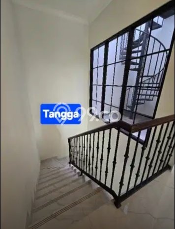 Rumah Mewah LB 209m2 Siap Pakai Desain Elegan di BSD, Tangerang Rumah Mewah LB 209m2 Siap Pakai Desain Elegan di BSD, Tangerang