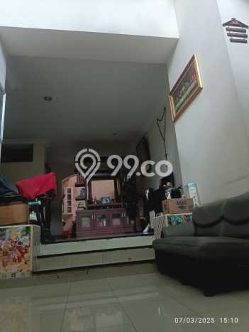 Ready to Use! Luxury House LT 210m2 Desain Modern di Gading Serpong Ready to Use! Luxury House LT 210m2 Desain Modern di Gading Serpong
