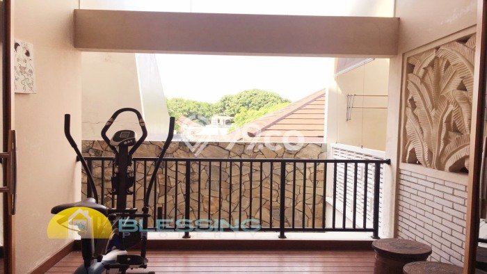 Hunian Eksklusif Dijual LT 200m2 di Banyumanik, Semarang Hunian Eksklusif Dijual LT 200m2 di Banyumanik, Semarang