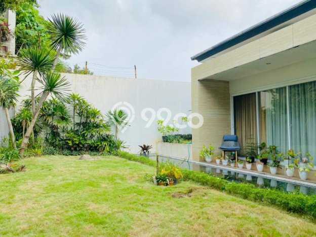 Hunian Eksklusif Dijual LT 604m2 di Gajah Mungkur, Semarang Hunian Eksklusif Dijual LT 604m2 di Gajah Mungkur, Semarang