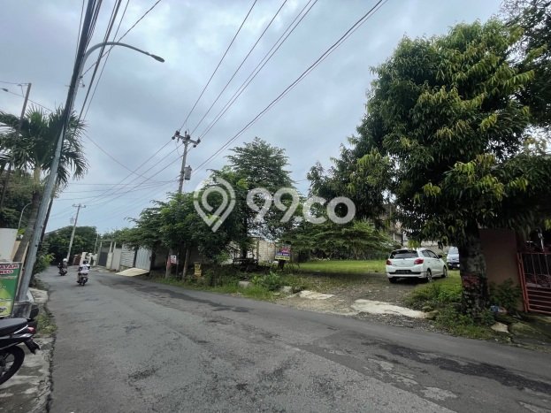 Lahan Dijual Lokasi Strategis di Semarang dengan Luas 600m2 Lahan Dijual Lokasi Strategis di Semarang dengan Luas 600m2