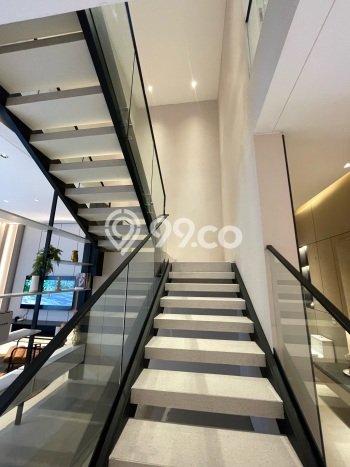 Rumah Mewah LB 189m2 Siap Huni Desain Elegan di Candi Golf, Semarang Rumah Mewah LB 189m2 Siap Huni Desain Elegan di Candi Golf, Semarang