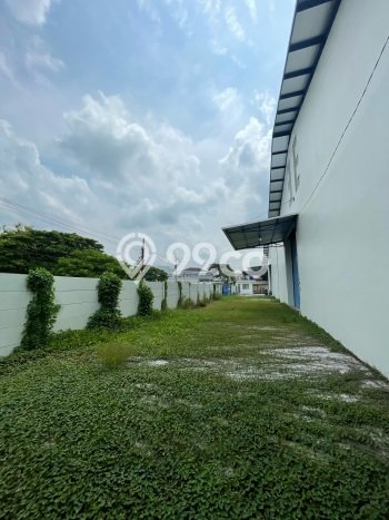 Gudang disewakan di Ngaliyan Semarang dengan luas bangunan 1500m2 Gudang disewakan di Ngaliyan Semarang dengan luas bangunan 1500m2