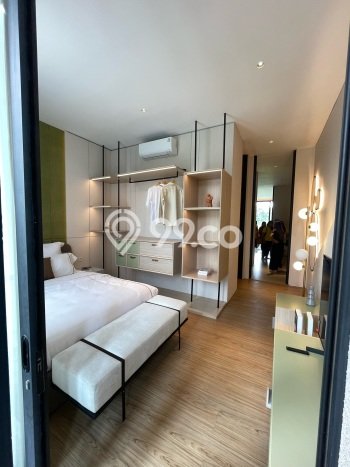 Rumah Mewah LB 189m2 Siap Huni Desain Elegan di Candi Golf, Semarang Rumah Mewah LB 189m2 Siap Huni Desain Elegan di Candi Golf, Semarang
