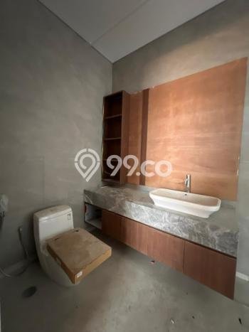 For Sale! Premium House LT 450m2 Desain Elegan di BSB City For Sale! Premium House LT 450m2 Desain Elegan di BSB City