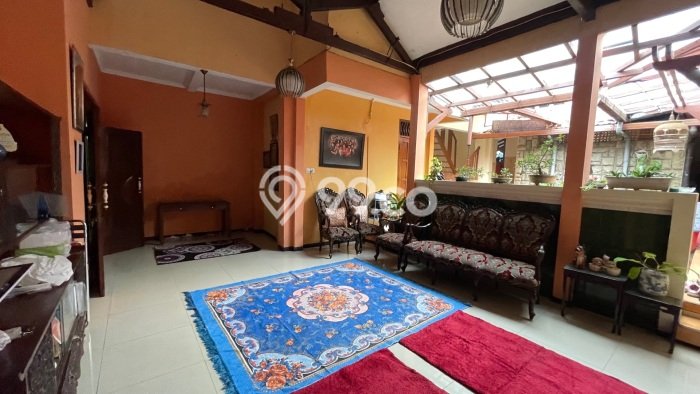 For Sale! Luxury House LT 482m2 Desain Modern di Pamularsih For Sale! Luxury House LT 482m2 Desain Modern di Pamularsih