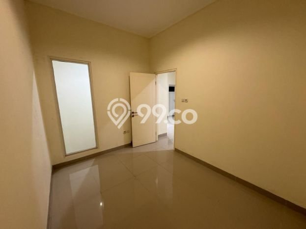 Rumah di Boulevard Serpong Garden 2 siap huni Cisauk Tangerang 2 Lantai SHM Selatan Rumah di Boulevard Serpong Garden 2 siap huni Cisauk Tangerang 2 Lantai SHM Selatan