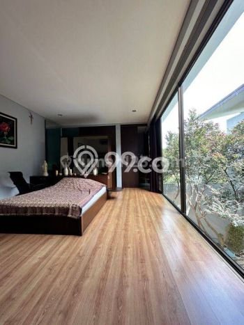 Jual Rumah Luas Megah Dengan View Cantik di Permata Buana, Jakarta Barat Jual Rumah Luas Megah Dengan View Cantik di Permata Buana, Jakarta Barat