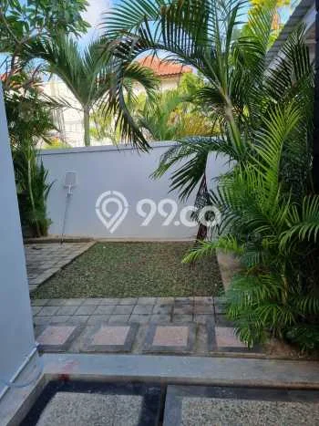 Jarang Ada! Rumah Sewa 4 Kamar Bagus Siap Huni Sunset Road Jarang Ada! Rumah Sewa 4 Kamar Bagus Siap Huni Sunset Road
