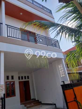 Disewakan! Rumah 3 Kamar Tidur &
2 Kamar Mandi di Benoa, Badung Disewakan! Rumah 3 Kamar Tidur &
2 Kamar Mandi di Benoa, Badung