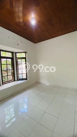 Disewakan! Rumah 3 Kamar Tidur &
3 Kamar Mandi di Sidakarya, Denpasar Disewakan! Rumah 3 Kamar Tidur &
3 Kamar Mandi di Sidakarya, Denpasar