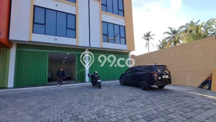 LOKASI PREMIUM! Ruko Kawasan Kuta, Luas 432m², Area Niaga LOKASI PREMIUM! Ruko Kawasan Kuta, Luas 432m², Area Niaga