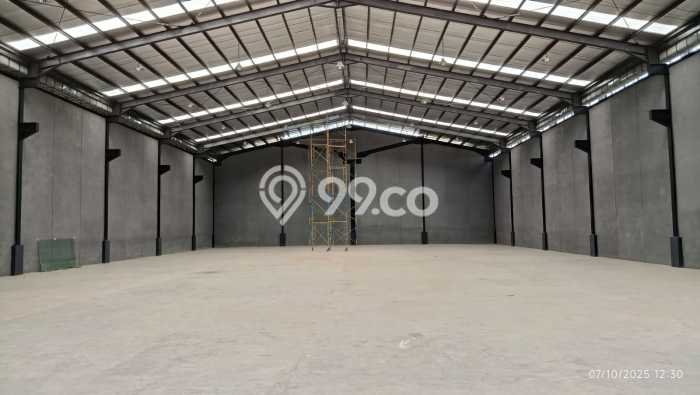 Unit Gudang Dijual di Sidoarjo Sidoarjo Luas Bangunan 385m2 Unit Gudang Dijual di Sidoarjo Sidoarjo Luas Bangunan 385m2
