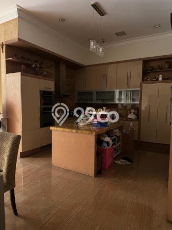Jual Rumah Mewah Megah Dengan View Eksklusif di Patal Senayan, Jakarta Selatan Jual Rumah Mewah Megah Dengan View Eksklusif di Patal Senayan, Jakarta Selatan