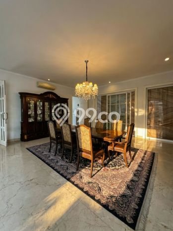 Ready to Use! Premium House LT 1000m2 Desain Elegan di Kemang Ready to Use! Premium House LT 1000m2 Desain Elegan di Kemang