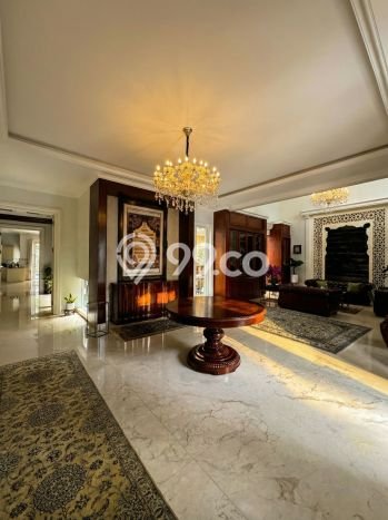 Ready to Use! Premium House LT 1000m2 Desain Elegan di Kemang Ready to Use! Premium House LT 1000m2 Desain Elegan di Kemang