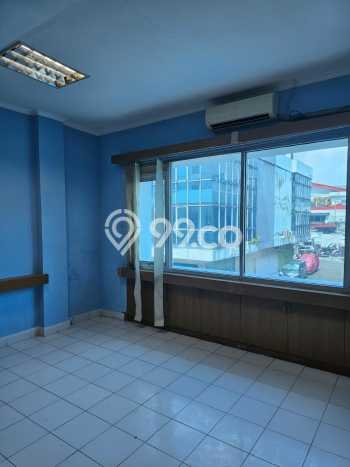 Ruko Dijual di Bandung LT 60m2 & LB 120m2 Lokasi Terbaik! Ruko Dijual di Bandung LT 60m2 & LB 120m2 Lokasi Terbaik!