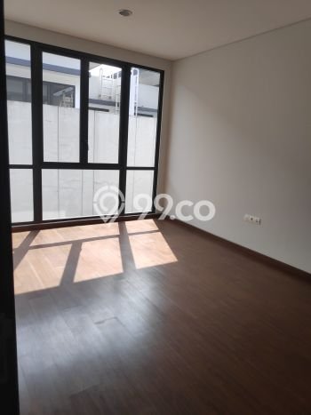 Rumah Mewah LB 337m2 Siap Pakai Desain Elegan di BSD City, Tangerang Rumah Mewah LB 337m2 Siap Pakai Desain Elegan di BSD City, Tangerang