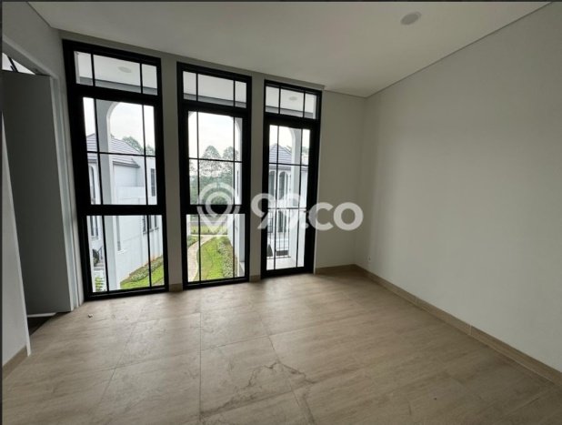 Dijual Rumah Luas Elegan Dengan View Cantik di BSD Green Wich, Tangerang Dijual Rumah Luas Elegan Dengan View Cantik di BSD Green Wich, Tangerang
