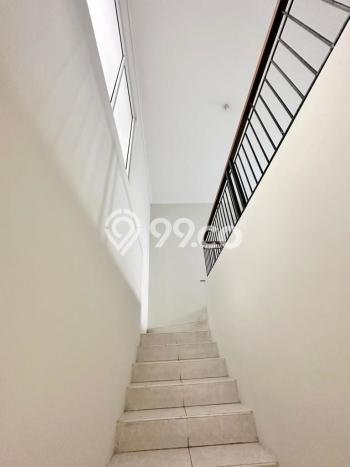 Jual Rumah Mewah Elegan Dengan View Eksklusif di BSD De Park, Tangerang Jual Rumah Mewah Elegan Dengan View Eksklusif di BSD De Park, Tangerang