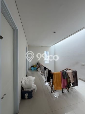 For Sale! Luxury House LT 250m2 Desain Elegan di BSD De Park For Sale! Luxury House LT 250m2 Desain Elegan di BSD De Park