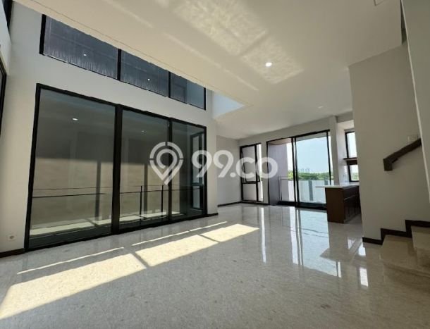 Rumah Sewa Tangerang LT 136m2 LB 242m2 Kawasan BSD City Rumah Sewa Tangerang LT 136m2 LB 242m2 Kawasan BSD City