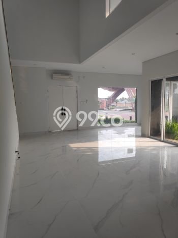 Rumah Luxury Modern Siap Huni di Gading Serpong Tangerang Rumah Luxury Modern Siap Huni di Gading Serpong Tangerang