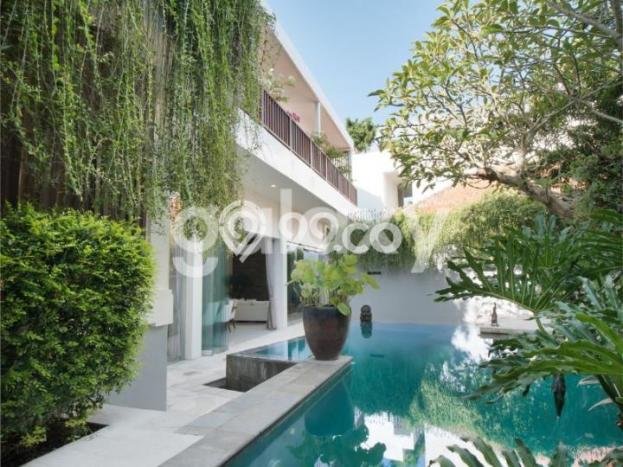 Properti Potensial! Vila di Kuta Selatan, Dimensi 323m2m², ROI Menjanjikan untuk investasi Properti Potensial! Vila di Kuta Selatan, Dimensi 323m2m², ROI Menjanjikan untuk investasi