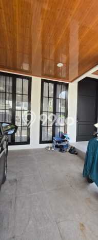Jual Rumah Luas Megah Dengan View Eksklusif di Raffles Hills, Jakarta Timur Jual Rumah Luas Megah Dengan View Eksklusif di Raffles Hills, Jakarta Timur