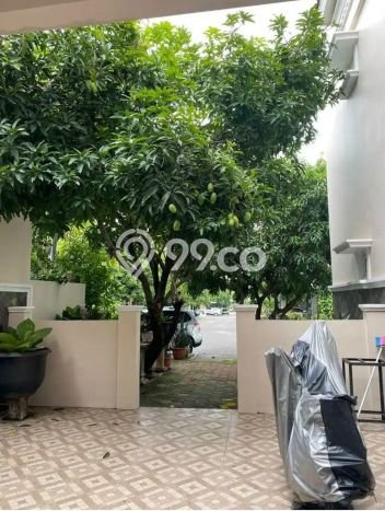 Hunian Mewah LB 292m2 Siap Huni Desain Elegan di Raffles Hills, Jakarta Timur Hunian Mewah LB 292m2 Siap Huni Desain Elegan di Raffles Hills, Jakarta Timur