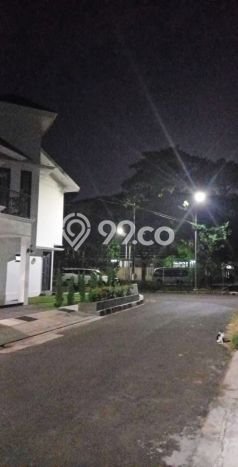Dijual Rumah Mewah Megah Dengan View Cantik di Cibubur, Jakarta Timur Dijual Rumah Mewah Megah Dengan View Cantik di Cibubur, Jakarta Timur