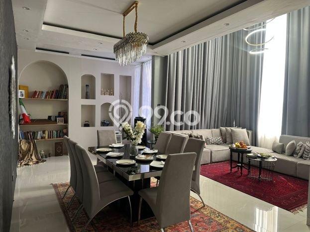 Ready to Use! Premium House LT 268m2 Desain Elegan di Legenda Wisata Ready to Use! Premium House LT 268m2 Desain Elegan di Legenda Wisata